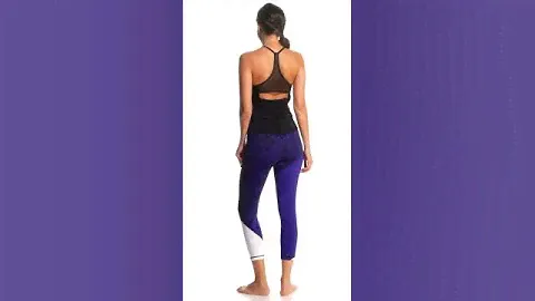Vimmia Scribble Adagio 3/4 Yoga Capris | SwimOutlet.com