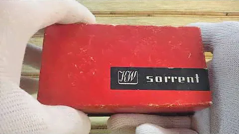 Винтажная бензиновая настольная зажигалка "KW SORRENT" из Германии 60х